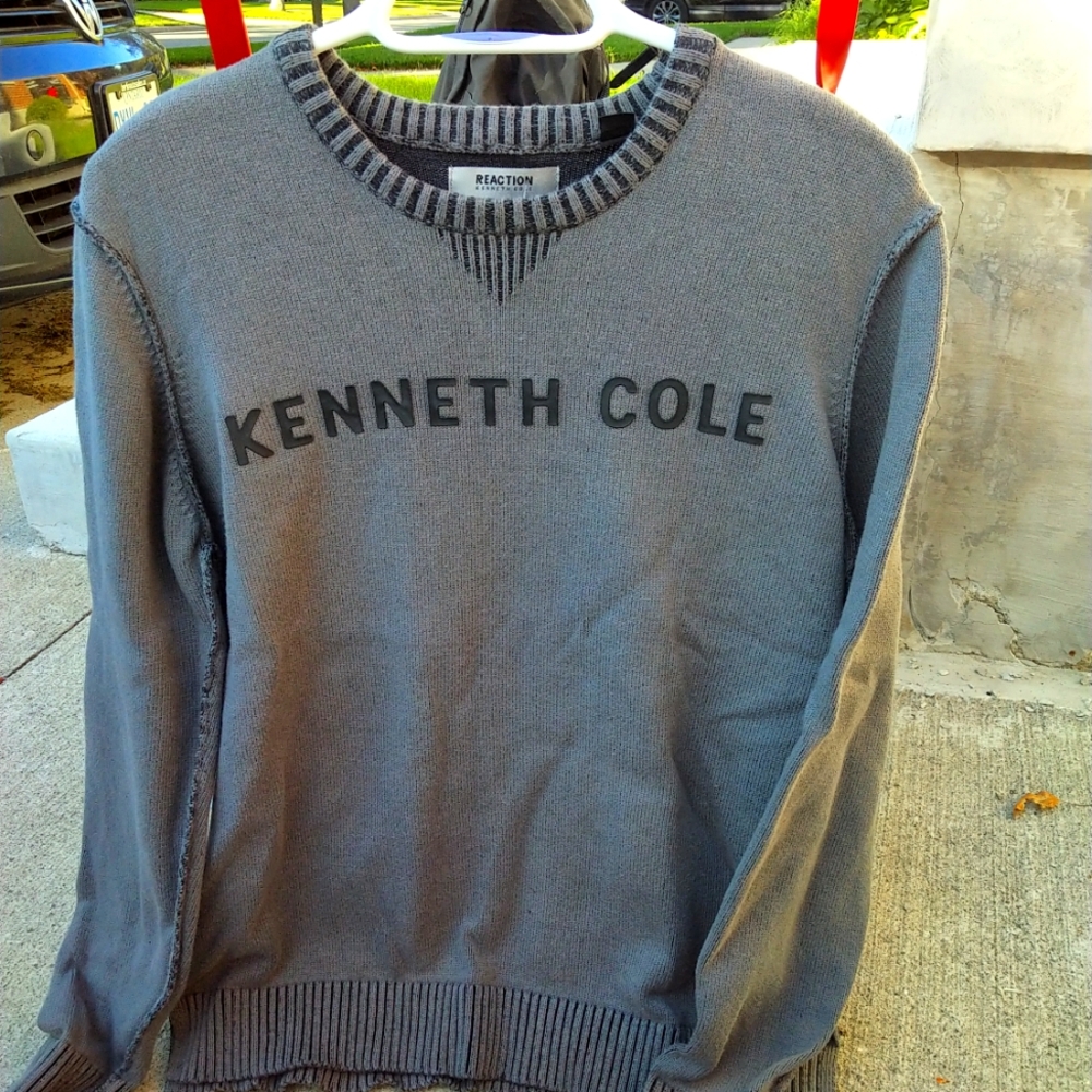 Kenneth Cole knitted sweater